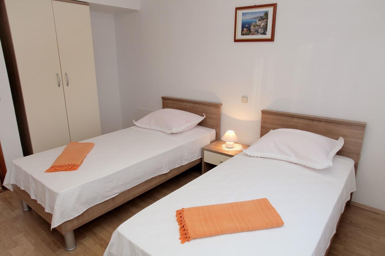 Apartments Iva Trogir Exterior foto